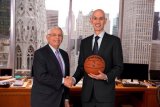 Eks komisioner NBA David Stern wafat usia 77 tahun