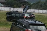 Mobil terseret saat Heli ditumpangi kepala BNPB gagal terbang