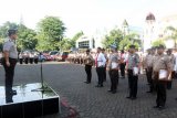 Kapolresta Manado Beri Penghargaan 15 Operator ZI