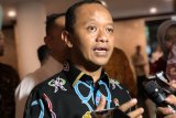 Bertolak ke Abu Dhabi, Bahlil sebut investasi RI tak hanya asal China