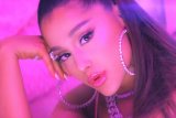 Kado Natal dari Ariana Grande untuk pasien rumah sakit