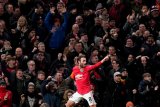 Mata ajak MU tak silau oleh sukses Liverpool