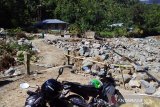 PT ADS bangun jalan dan jembatan darurat di lokasi bencana