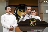 Mahfud sebut kasus Jiwasraya-Asabri masih terus berjalan