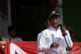 Menpora disodori proposal Mattoanging Rp750 miliar saat transit di Makassar