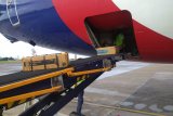 Maskapai Sriwijaya Air bantu antarkan masker dan baju pengaman ke China