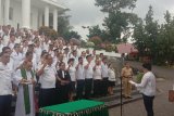 Bupati Evangelian Sasingen Lantik Sejumlah Pejabat Pemkab Sitaro