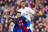 Wenger sebut sepak bola memasuki senjakala rivalitas Ronaldo vs Messi