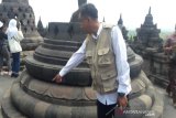 Keterlaluan, batuan Candi Borobudur ditempeli ribuan noda permen karet