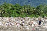 DLH Sangihe: Sampah plastik didominasi botol dan gelas air minum
