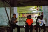 Bhabinkamtibmas Biak sambangi warga Insrom sampaikan pesan Kamtibmas