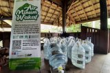 ACT Sulsel distribusikan puluhan galon air minum Wakaf di perkemahan pramuka