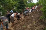Intensitas hujan tinggi sebabkan longsor di Kabupaten Enrekang