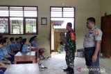 TNI Polri di Sangihe sosialisasi bahaya narkoba kepada siswa