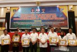 Bupati Pasaman Barat raih penghargaan dua pembina transparansi dana desa tingkat Sumbar