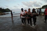 Perahu terbalik, lima orang meninggal dunia termasuk Kadistrik Auri