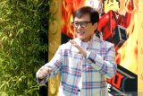 Jackie Chan dikabarkan terinfeksi virus corona, ini tanggapannya