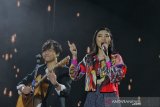 Isyana Sarasvati dan suami Rayhan Maditra berduet di Java Jazz Festival 2020