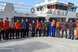 Detik-detik penyelamatan ABK Kapal oleh SAR