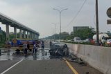 Kronologi kecelakaan Wakil Jaksa Agung di Tol Jagorawi