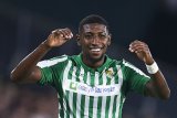 Bek Betis Emerson siap gabung Barcelona