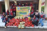 Bentuk solidaritas hadapi COVID-19, GOW Kapuas bagi sembako