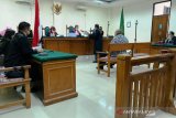 Terdakwa penyuap Muzni Zakaria pertanyakan Pasal 55 ayat (1) ke1-e KUHPidana tak disertakan dalam dakwaan