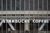 Starbucks pecat oknum karyawan yang mengintip pengunjung