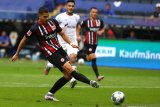 Andre Silva lanjutkan catatan impresif saat Frankfurt taklukkan Schalke