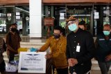 Petugas medis Jateng terima bantuan dari  Sampoerna-Yayasan Rumah Kita