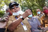 Wabup Kupang pastikan tindak kades potong BLT Dana Desa