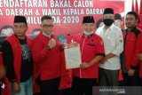 PDIP serahkan enam SK dukungan pilkada di Sumsel