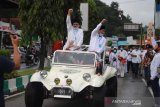 Hendrajoni-Hamdanus pasangan pertama mendaftar ke KPU