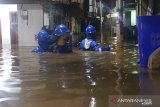 Berharap musibah tak lagi  mengiringi wabah