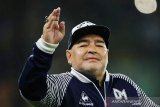 Pemeriksaan terhadap tim medis terkait kematian Maradona ditunda