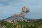 BPBD: tiga kecamatan kena dampak debu vulkanik Gunung Sinabung