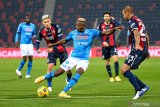 Striker Napoli Victor Osimhen positif COVID-19