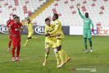 Villarreal kunci tiket babak gugur setelah menang di Sivasspor