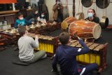 Masa pandemi Covid-19 tidak halangi siswa di  Prancis belajar gamelan