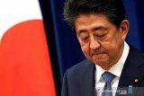 Mantan PM Jepang Shinzo Abe tersungkur, diduga ditembak