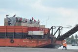 Volume bongkar muat di Pelabuhan Boom Baru naik 41,90 persen