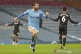 Bungkam Aston Villa 2-0, Manchester City melenggang ke puncak Liga Inggris