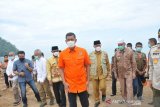 Kepala BNPB Doni Monardo sarankan Gubernur Sumbar buat aturan vegetasi pantai