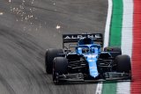 Fernando Alonso raih poin pertamanya setelah Raikkonen kena penalti di Imola