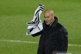 Zidane kembali tolak latih MU