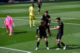 Barcelona tundukkan Villarreal 2-1