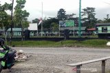 Markas Yonif 754 ENK dijaga ketat saat jenazah Kabinda Papua datang