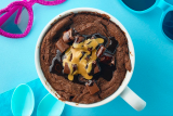 Resep Chocolate Peanut Butter Mug Cake untuk menu Ramadhan