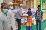 PT PAMA-SMMS dan PT SMM santuni 200 anak yatim piatu di Barito Utara