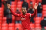 Gelandang Belanda Wijnaldum gabung PSG